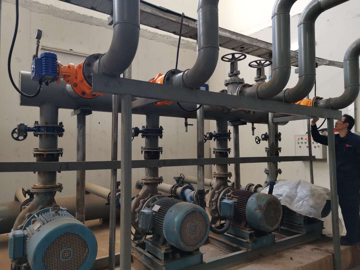 沈陽(yang)世紀華(huá)通泵站(zhàn)使用現(xiàn)場